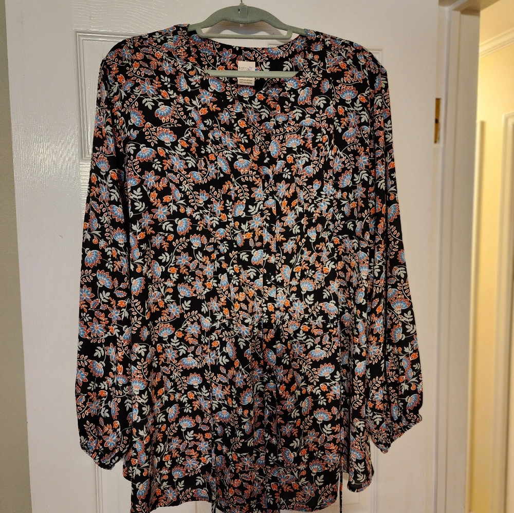 Navy Background with Coral and White Floral Print